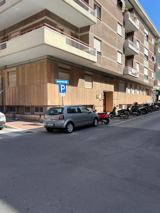 Апартаменты Casa In Centro Чивитавеккья Экстерьер фото