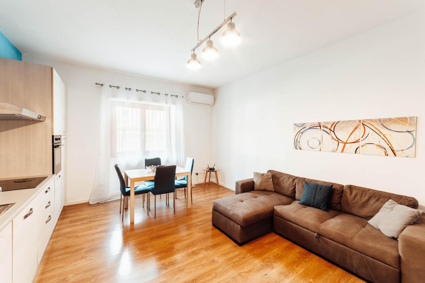 Апартаменты Casa In Centro Чивитавеккья Экстерьер фото